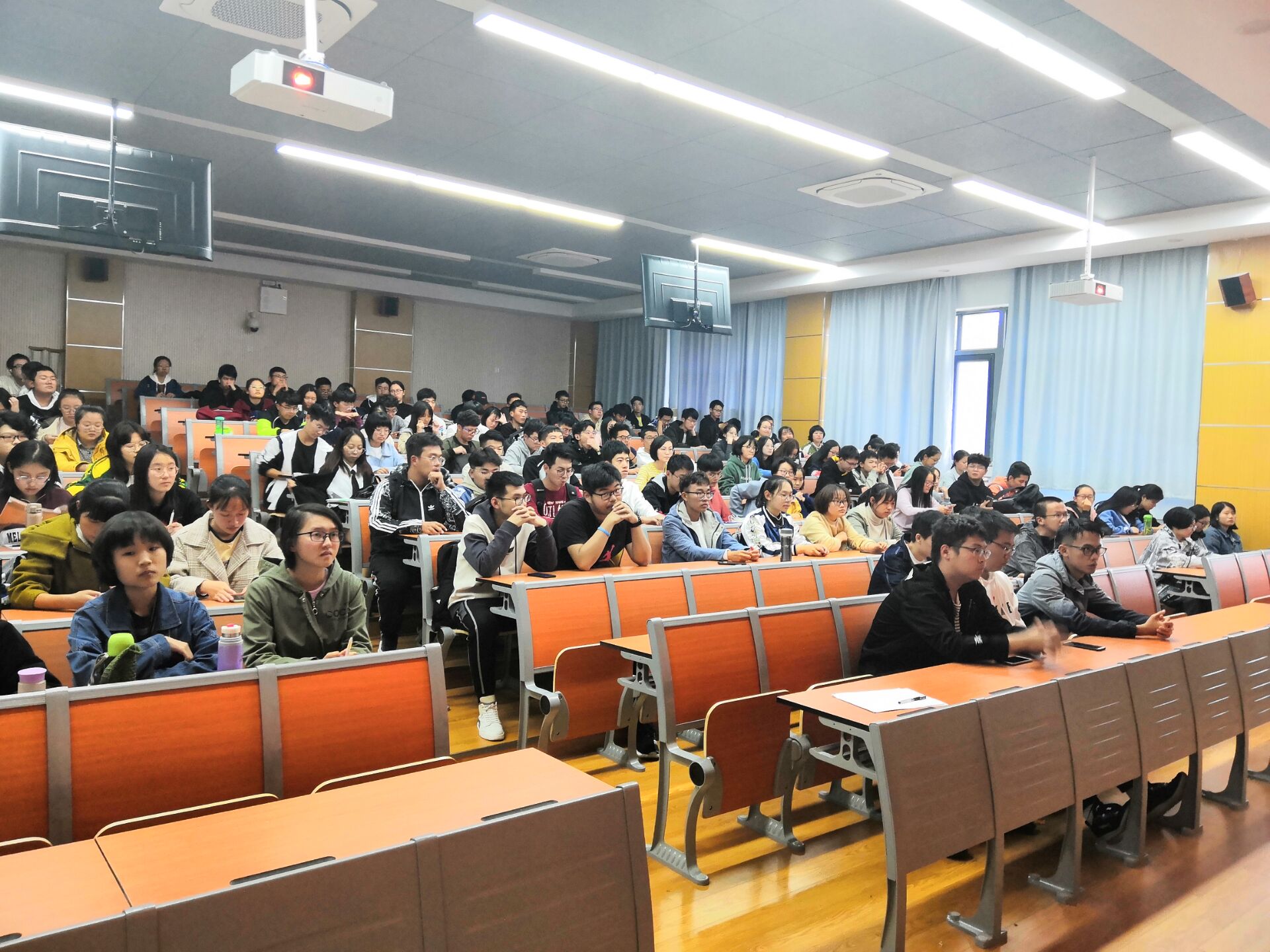 8c9fbc16f6844a908b23b801d09e113c.jpg 8c9fbc16f6844a908b23b801d09e113c.jpg