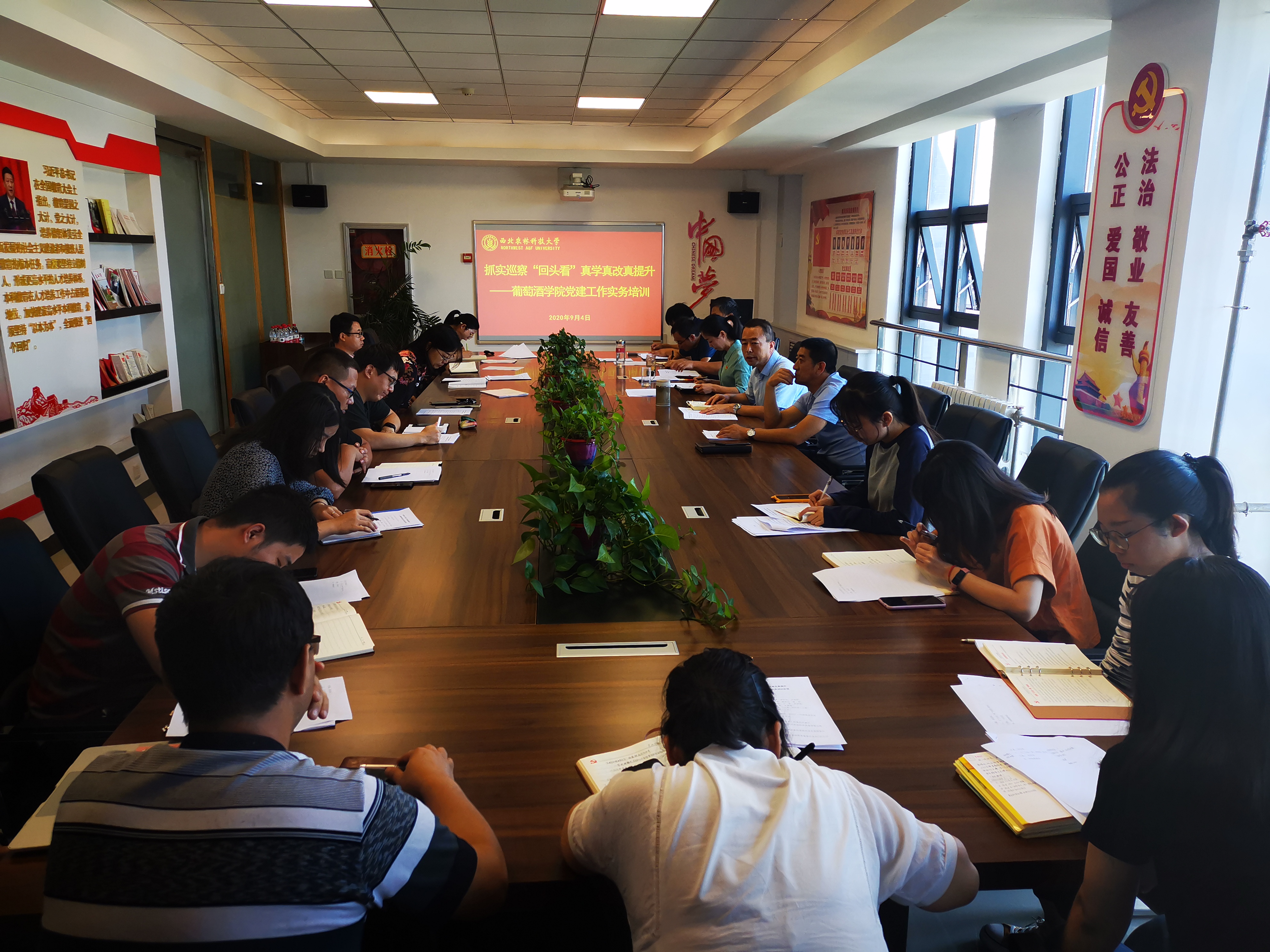 769f53c39e9349b7b939dd2e32f8491e.jpg 769f53c39e9349b7b939dd2e32f8491e.jpg