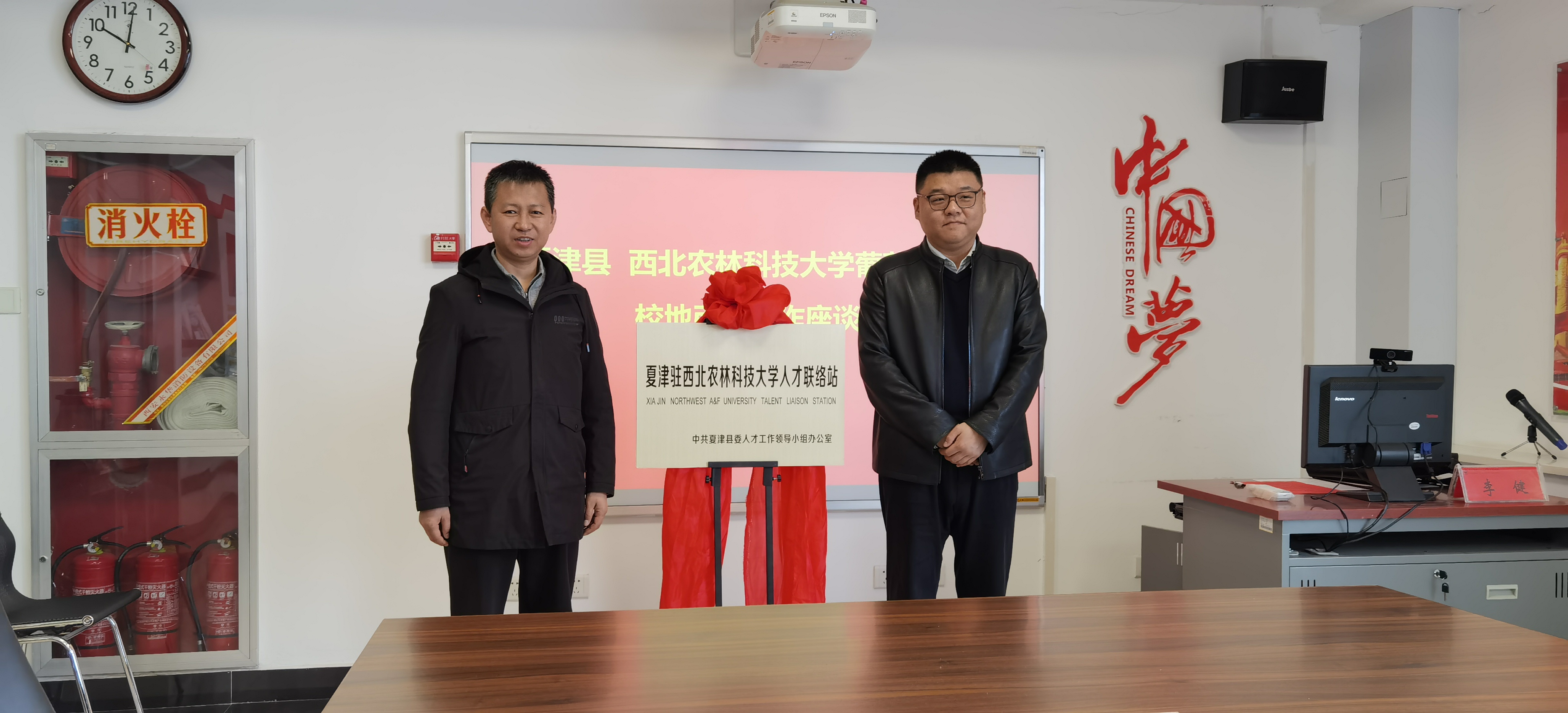 a89334aa7a054137ab63e607800ff8cf.jpg a89334aa7a054137ab63e607800ff8cf.jpg